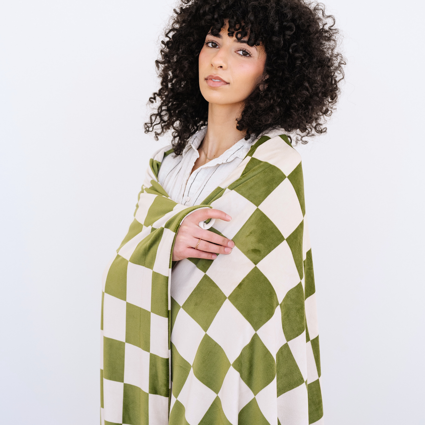 MINKY STRETCH THROW BLANKETS
