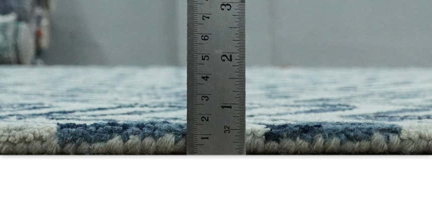 5X8 and 8x10 Contemporary Farmhouse Leaf's Hand Tufted Silver and Blue Loop Wool Rug