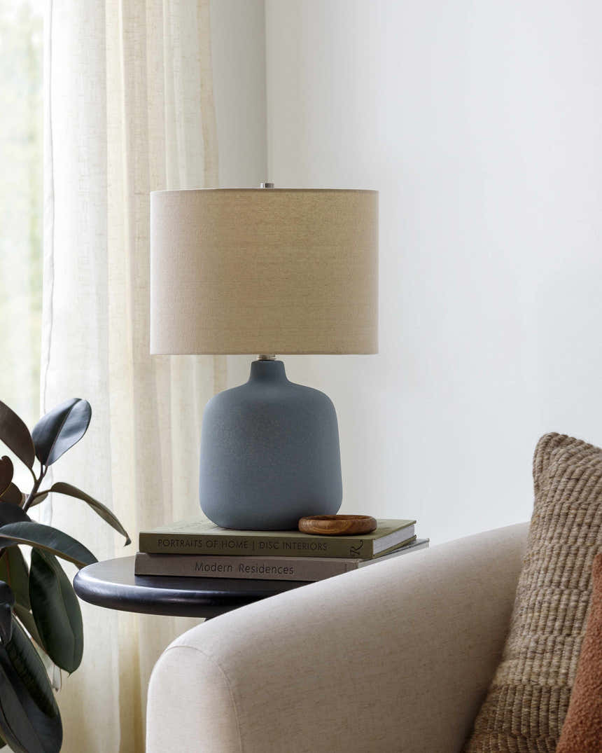 Bonstetten Metallic Ceramic Table Lamp