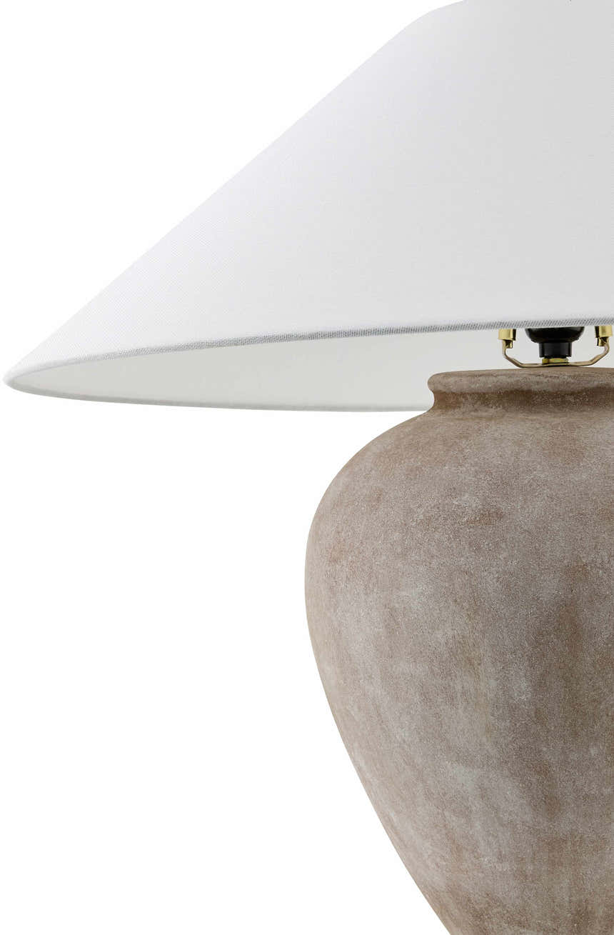 Galey Dark Red Alix x Livabliss Camden Ford Table Lamp