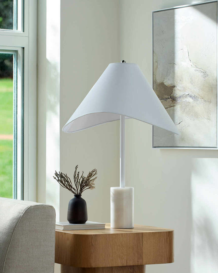 Morrelgonj Peach Table Lamp