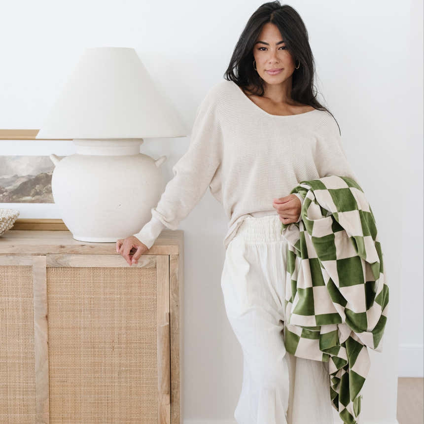 MINKY STRETCH THROW BLANKETS