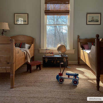 Farmhouse kids room with twin beds and a Shippagan Tan Jute Braided Rug. Roomscene-Rectangle