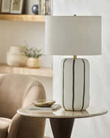 Blechepsin White Table Lamp