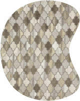 Close-up of the Bluffdale rug featuring a quatrefoil pattern in shades of beige, brown, tan, and taupe. Design-Custom