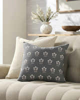 Zaka Ombre Modern Cotton Throw Pillow