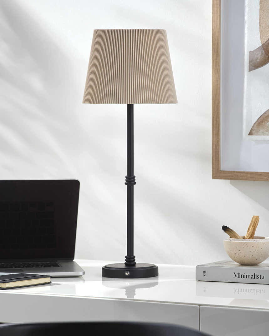 Baijiantan Black Table Lamp