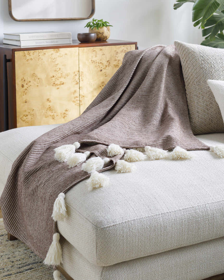 Kapri Throw Becki Owens x LIVABLISS BOKI-1002