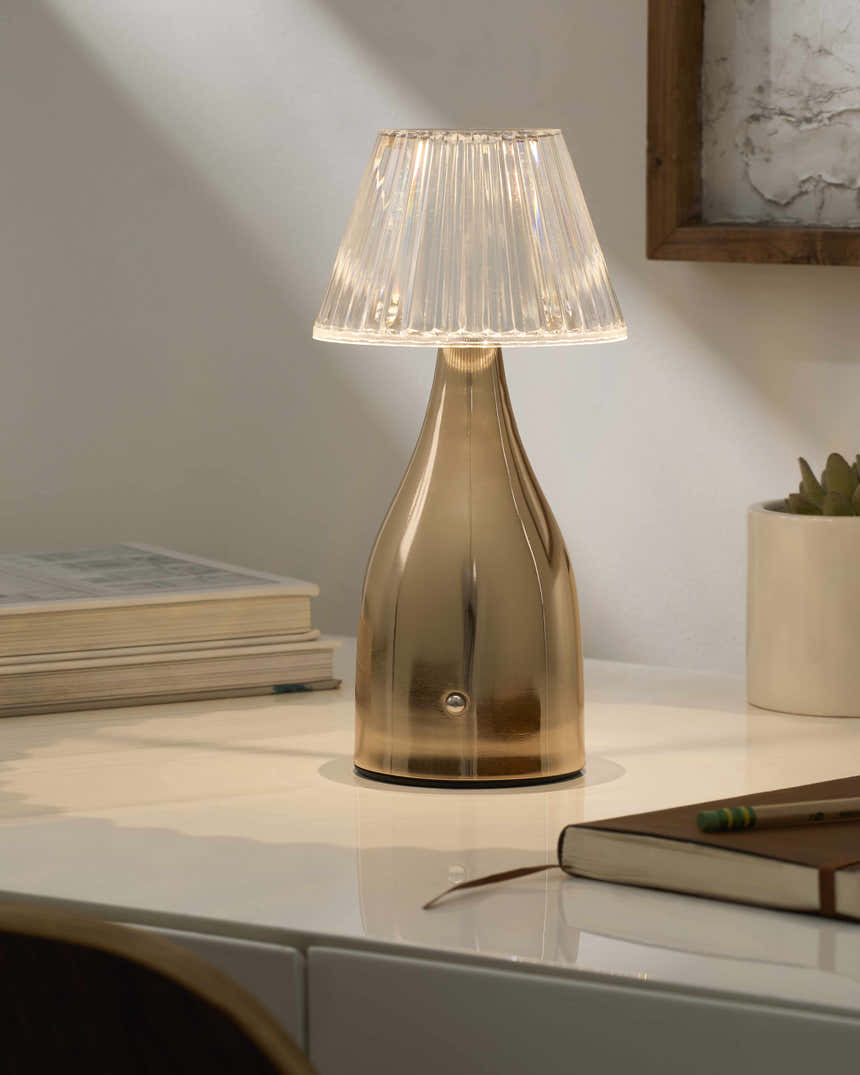 Karakenja Table Lamp