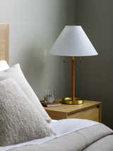 Pleudaniel Table Lamp