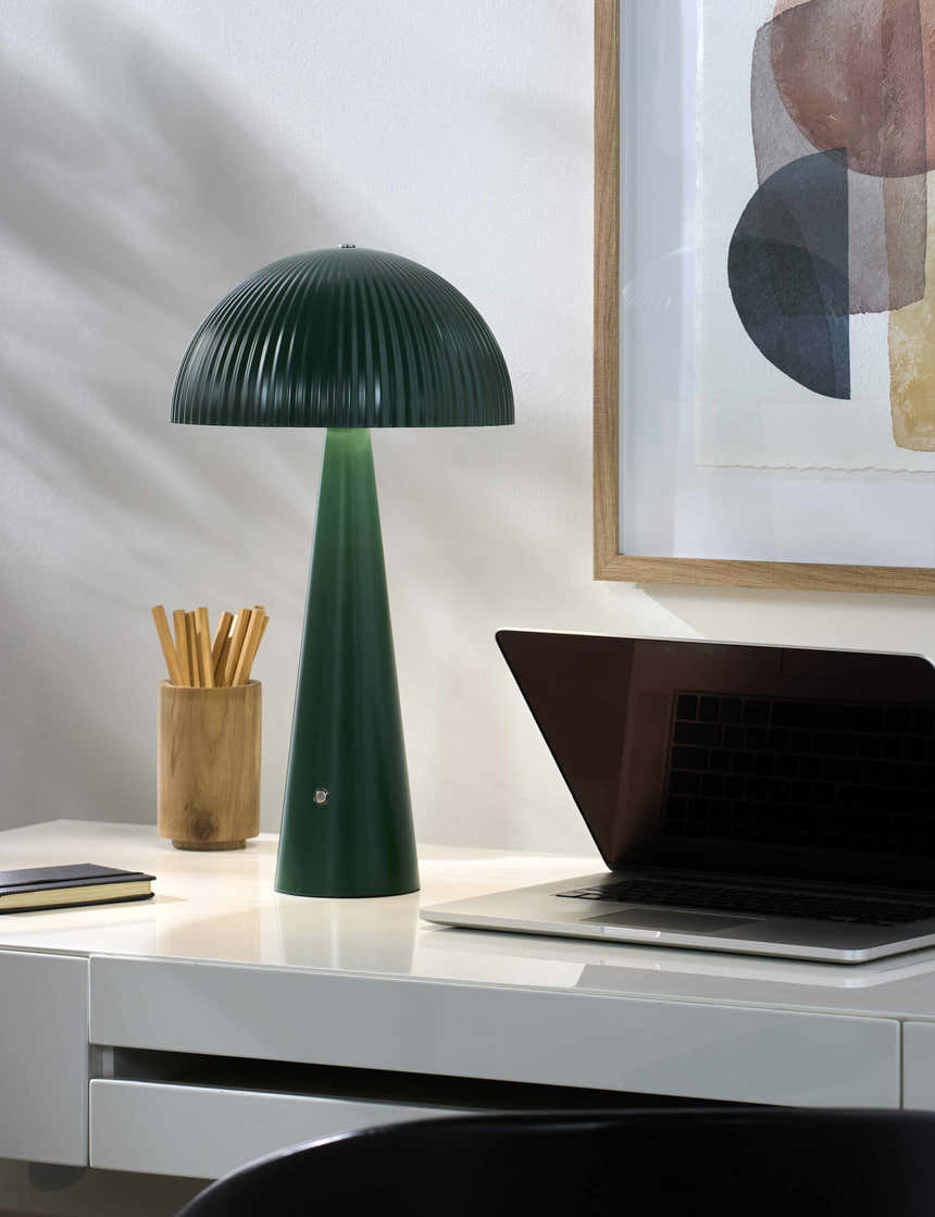 Scontrone Green Table Lamp