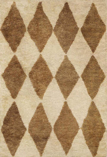 Close-up of the Tivka Diamond Checkered Wool Rug. Beige rug with light brown diamond pattern and hand-tufted texture. Design-Rectangle
