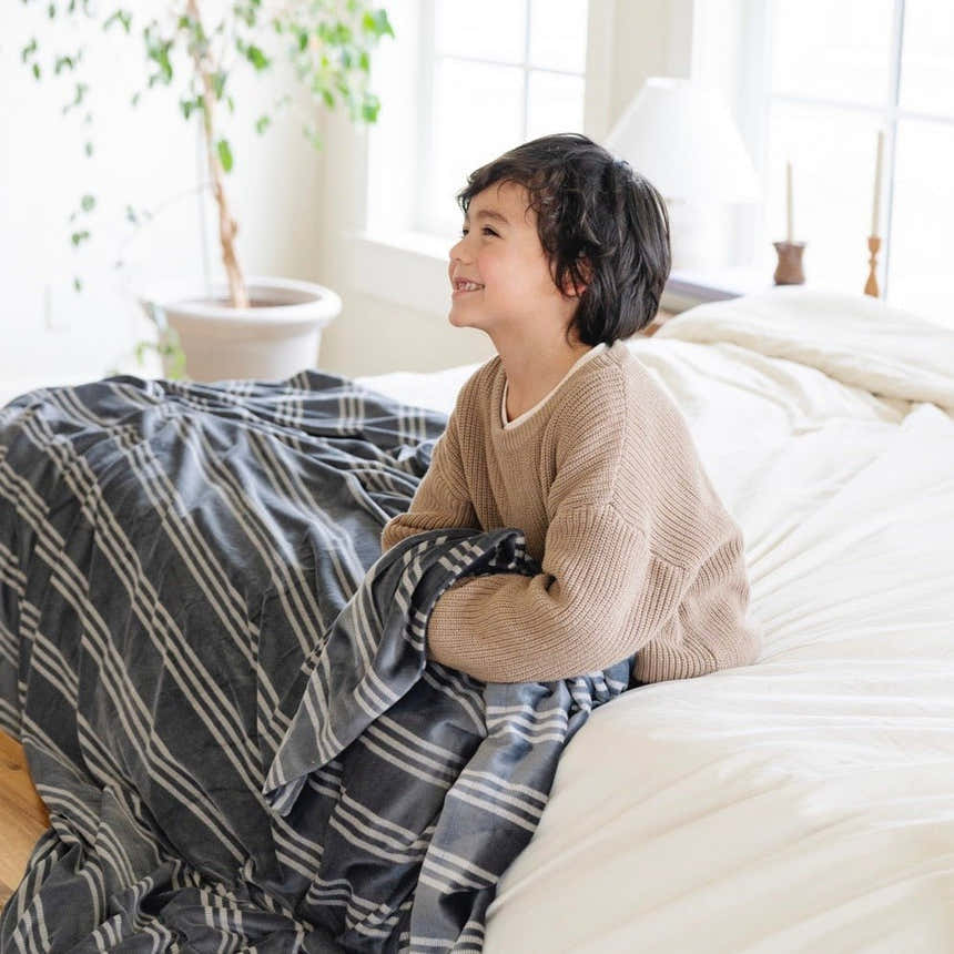 MINKY STRETCH THROW BLANKETS