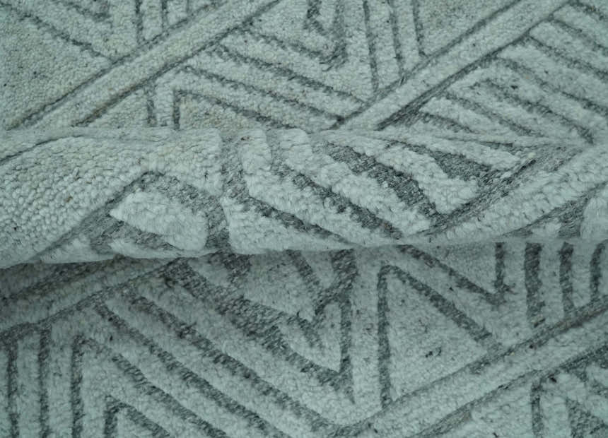 Modern Geometrical Silver and Gray Chevron Design Hand Carved wool Rug