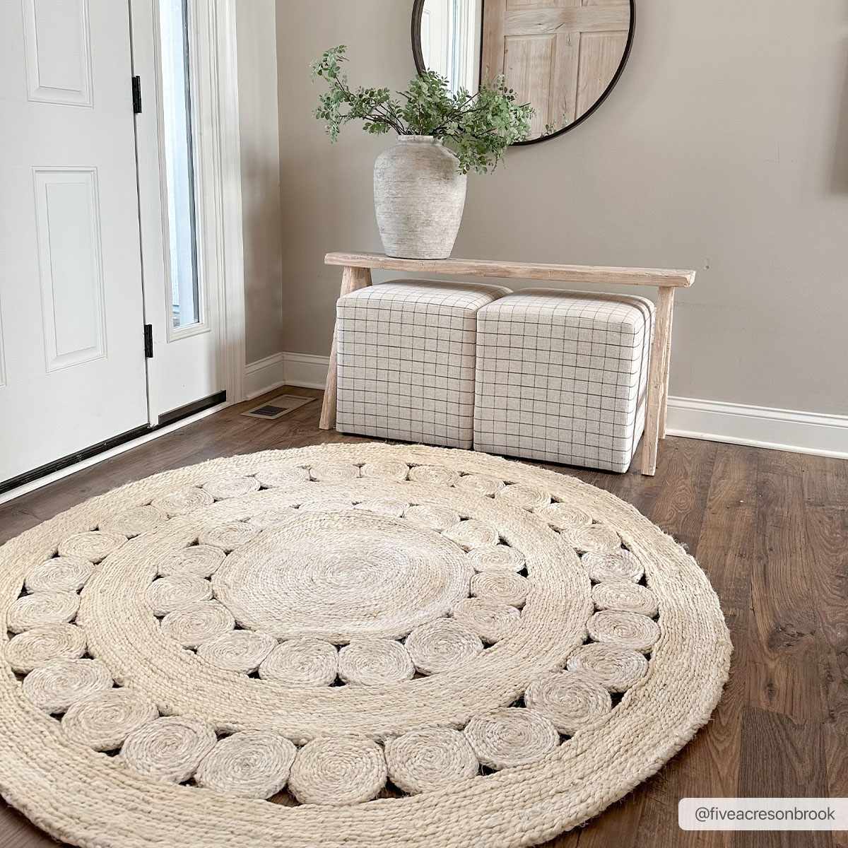 Entryway with Stafford Bleached Jute Round Rug. Beige jute rug with a decorative circle pattern. Farmhouse style. Roomscene-Round