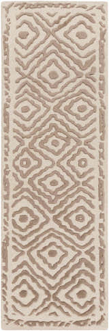 Close-up of Halesworth Premium Area Carpet runner. Beige wool rug with a brown geometric diamond pattern. Hand knotted texture. Design-Runner-268