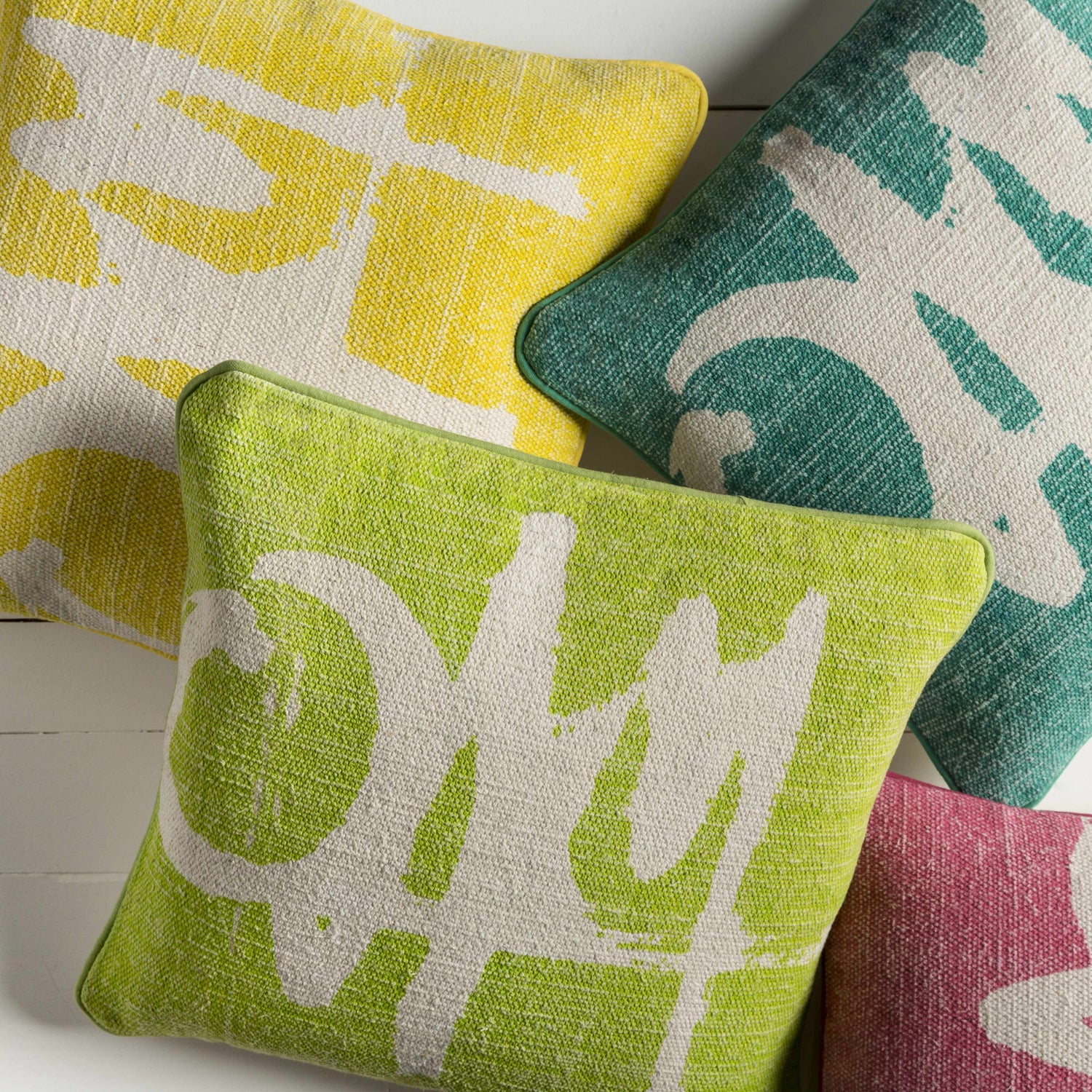 Jerilderie Throw Pillow - Clearance