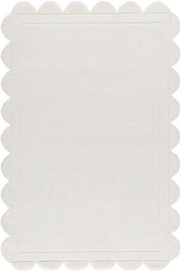 Close-up of the hand-loomed Uhuro White geometric area rug, made of 100% wool with a scalloped edge. Design-Rectangle-576