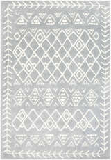 Close-up of the Plumsteadville Area Rug. Cream and slate gray rug with a geometric diamond and arrow pattern. Farmhouse style. Design-Rectangle-5373