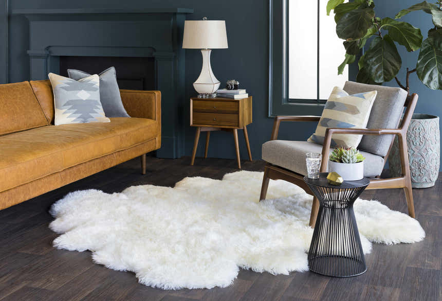 Ergani Black Metal End Table - Clearance