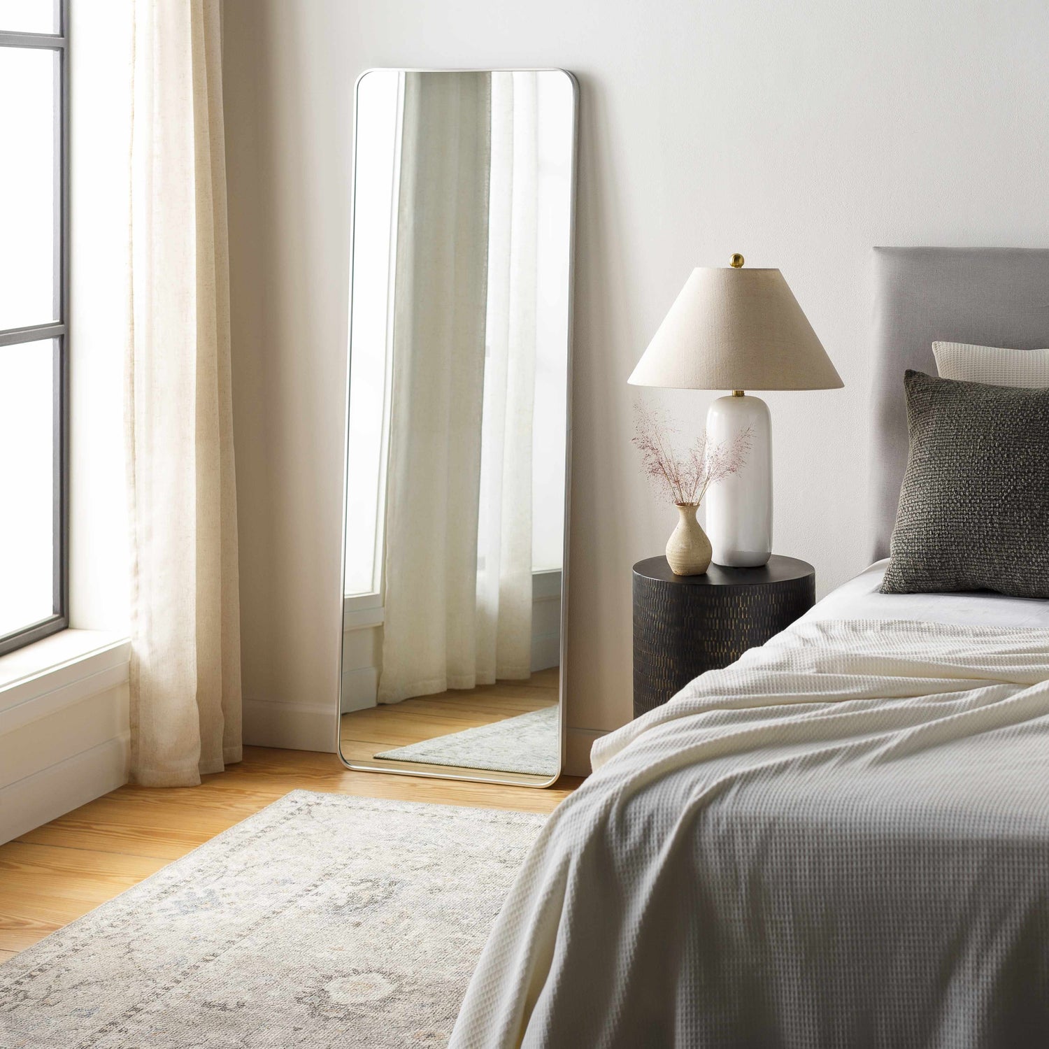 Taozhuang Metallic Silver Mirror